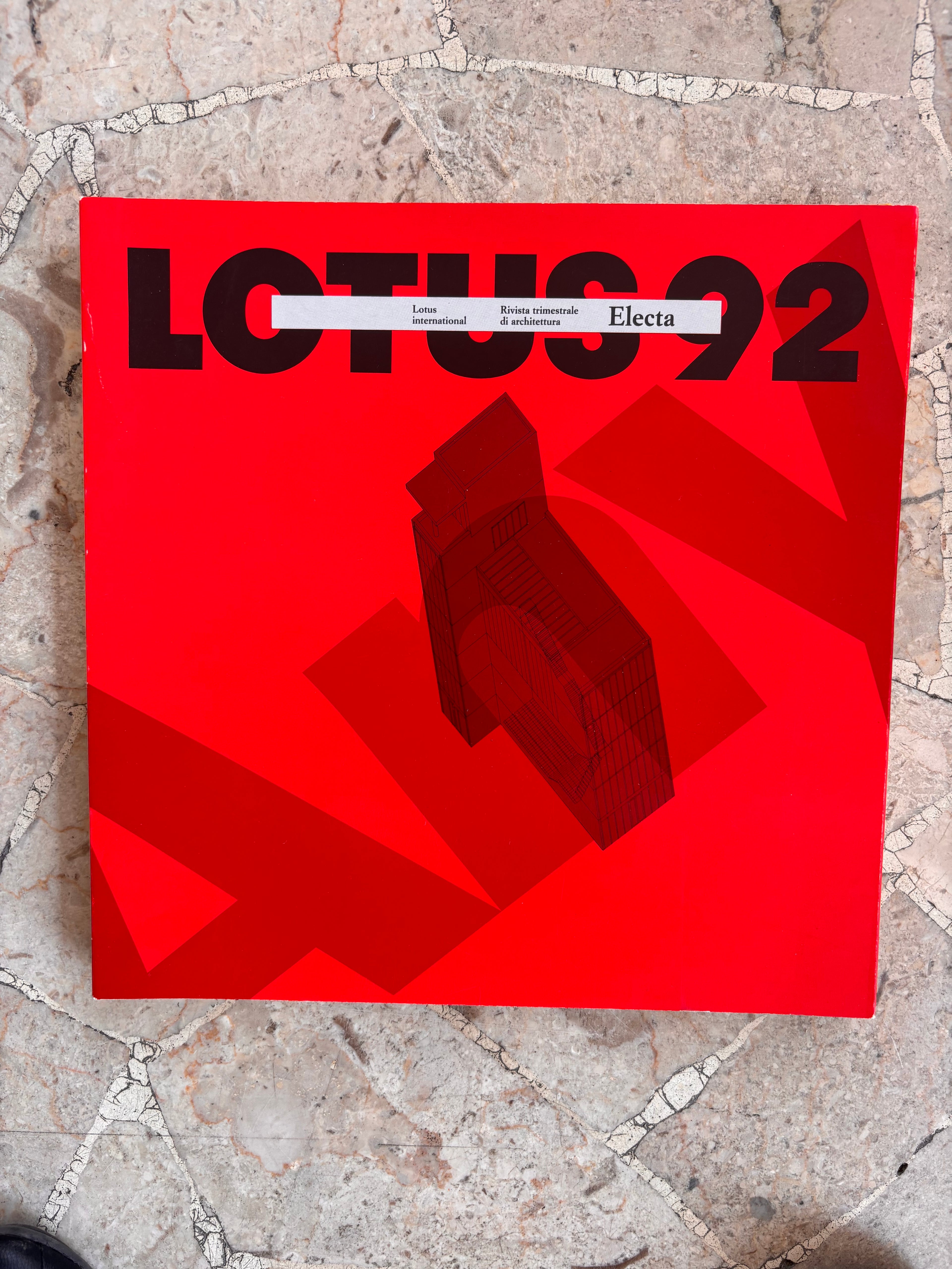 Lotus 92