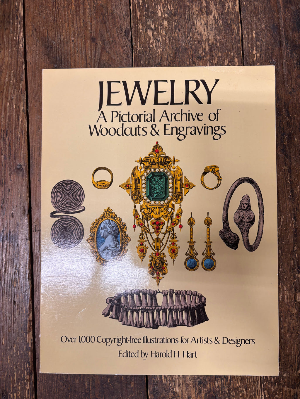 Jewellery A Pictorial Archive of Woodcuts & Engravings