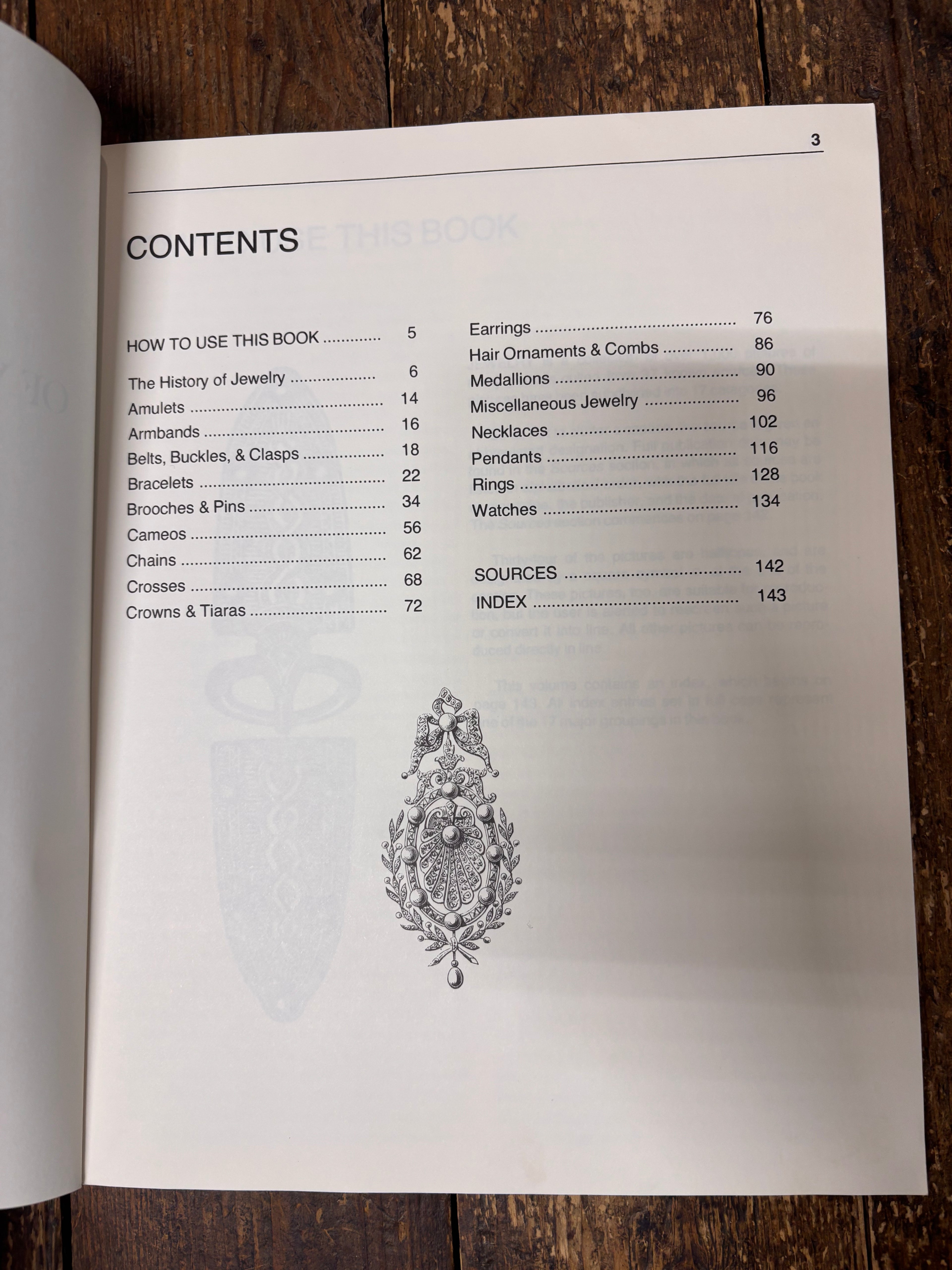 Jewellery A Pictorial Archive of Woodcuts & Engravings